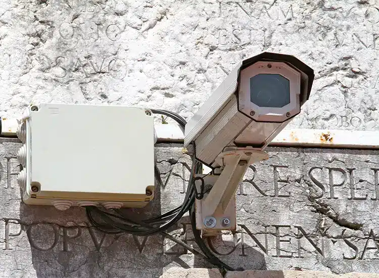 sistemi-di-videosorveglianza-bancaria-carpi-mirandola